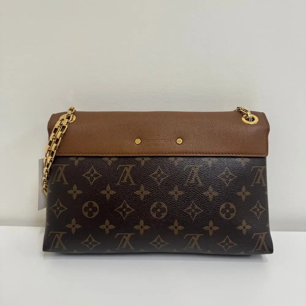 Louis Vuitton Havane Brown Monogram Pallas Shoulder Bag Gold LV Chain Crossbody